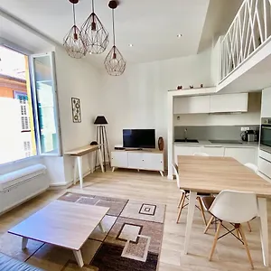  Apartment La Pietonne-plage-clim