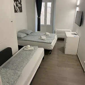 Apartment Renovated In The Heart Of The Old Town